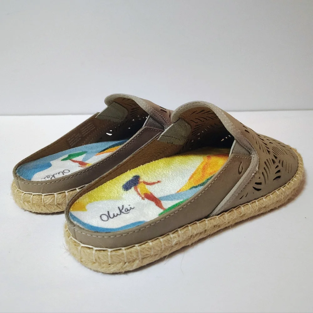 OluKai Women's Kaula 'Olu 'Ili Perforated Leather Espadrille Mules Grey Size 8